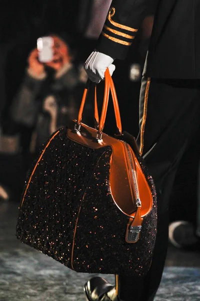 Look 39
